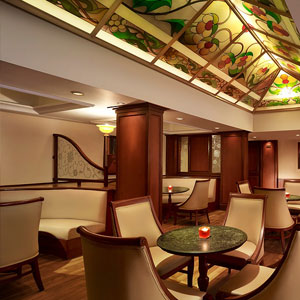 Logan's Lounge,The Gateway Hotel, Calicut
